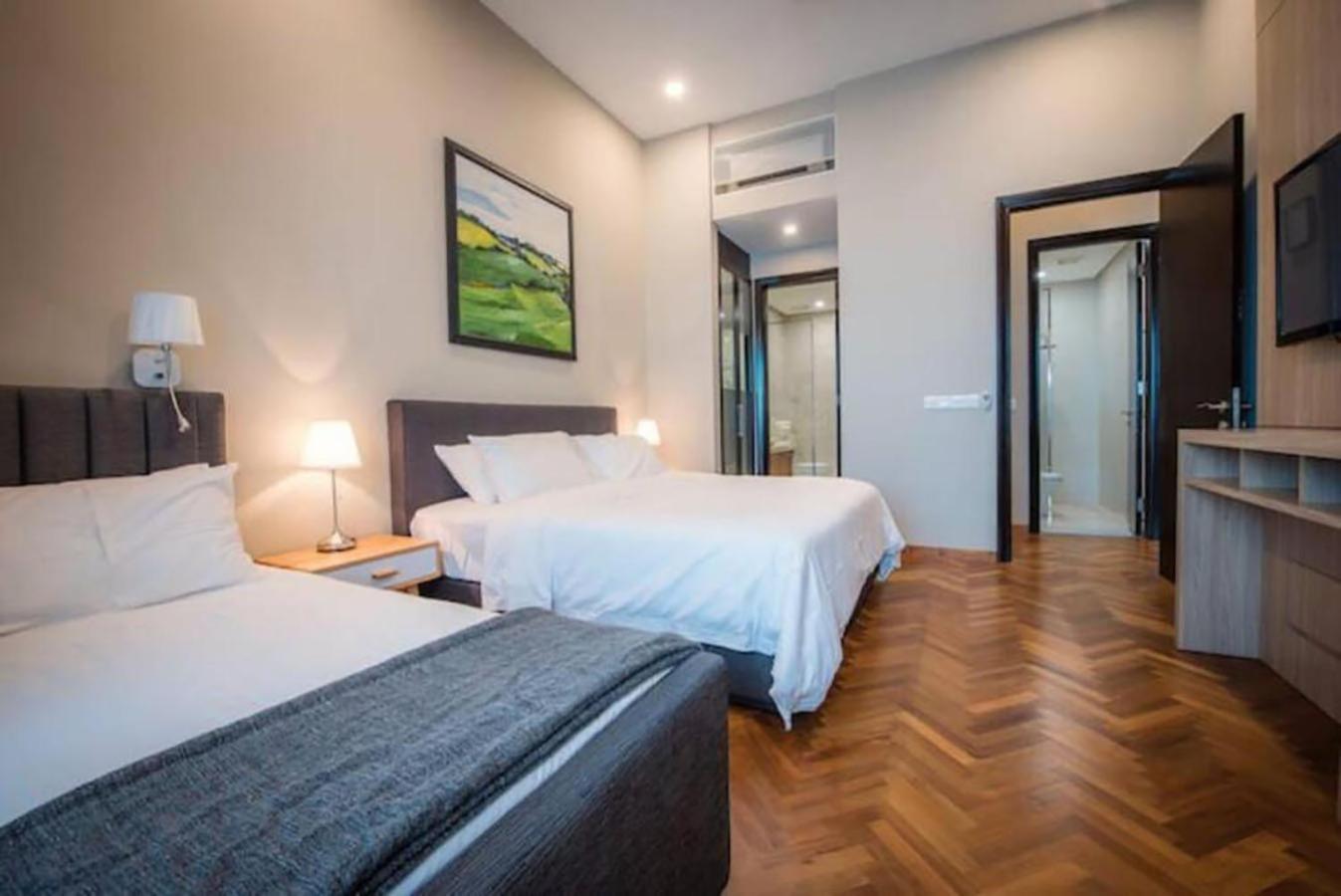 Tree Premier Suite Strait Quay Luxury Marina Suite Tanjung Tokong Luaran gambar